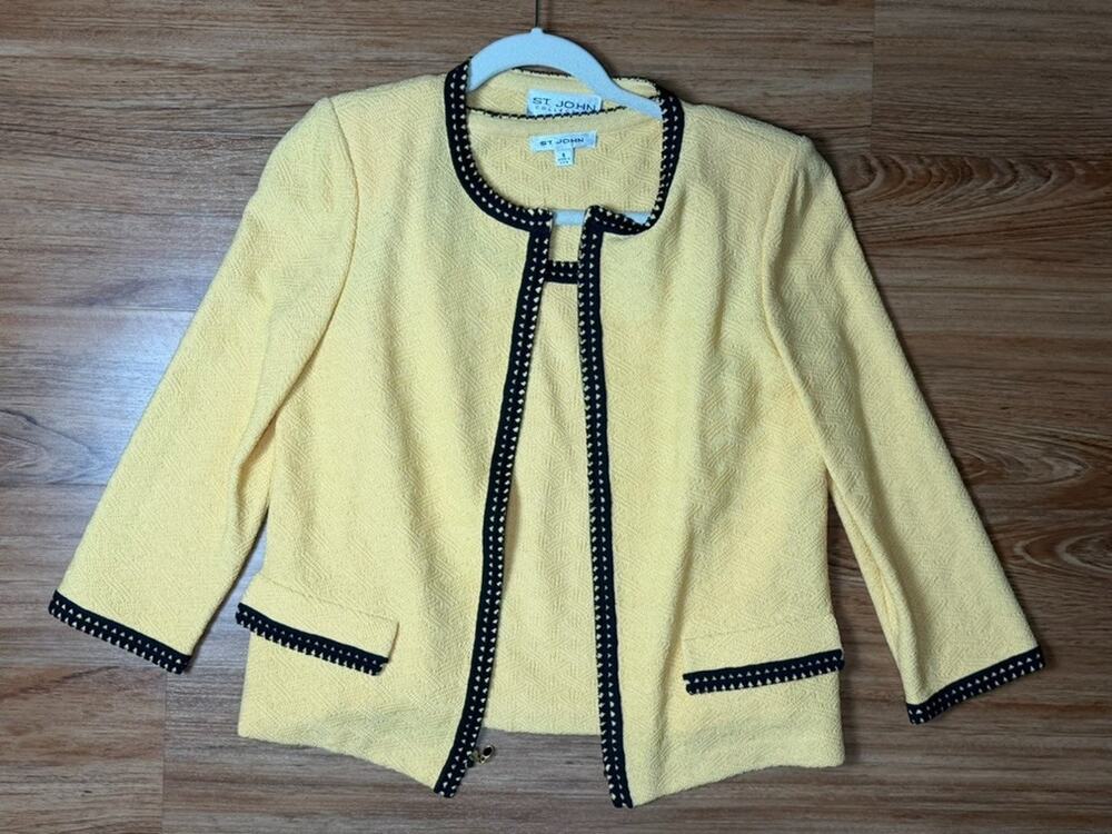 St. John Knit Jacket and Tank Top Set Zip Front Light Yellow USA - Size 6